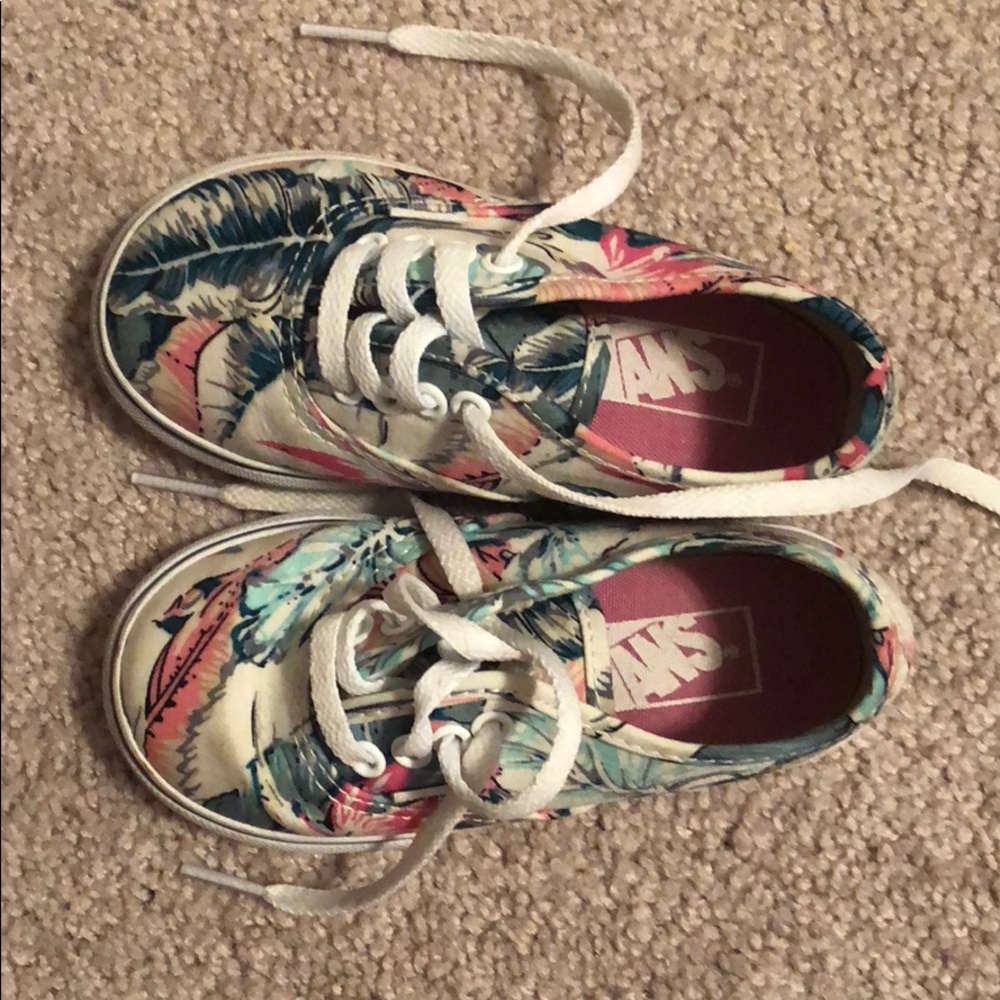 Vans toddler shoe